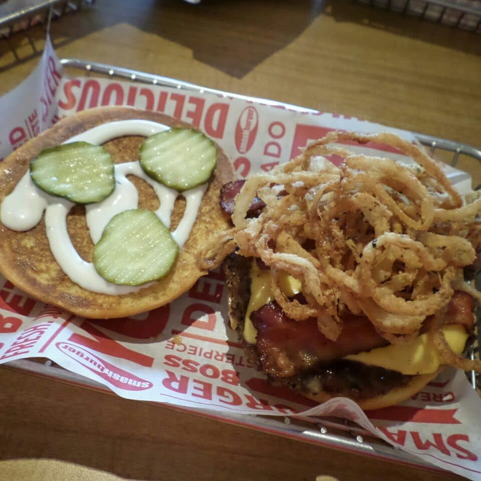 GRAND OPENING: Smashburger in Bentonville - NWA Food