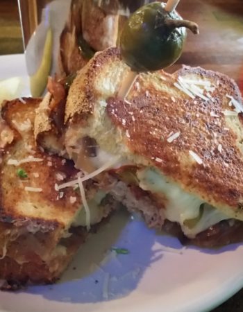 Hammontree’s Grilled Cheese Rogers – (Permanently Closed)
