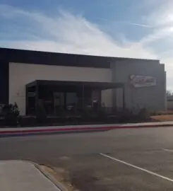 Smitty’s Garage in Rogers