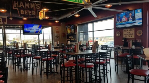 Smitty’s Garage in Rogers