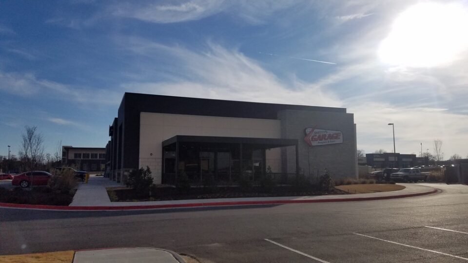 Smitty’s Garage Rogers – NWA Food