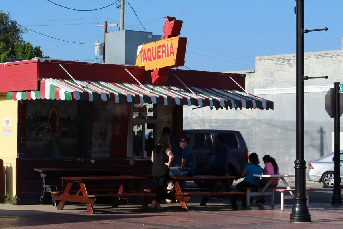 Taquería Don Güero