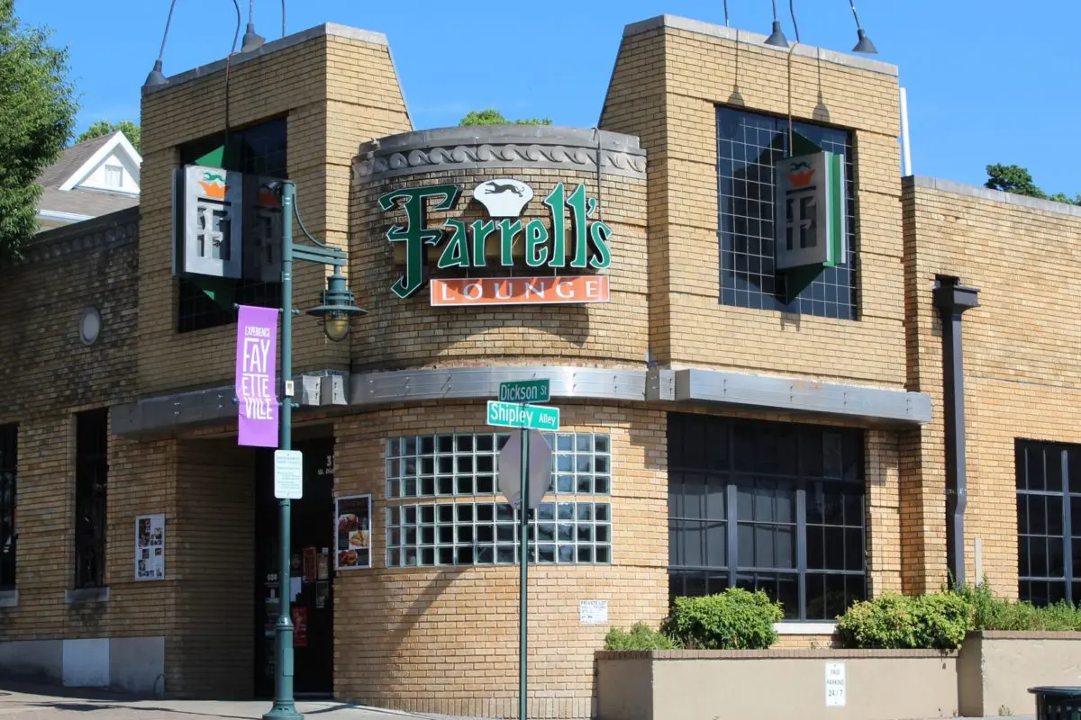 Farrell's Lounge Bar & Grill Fayetteville