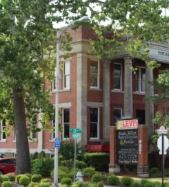 Levi's Gastrolounge & Bar