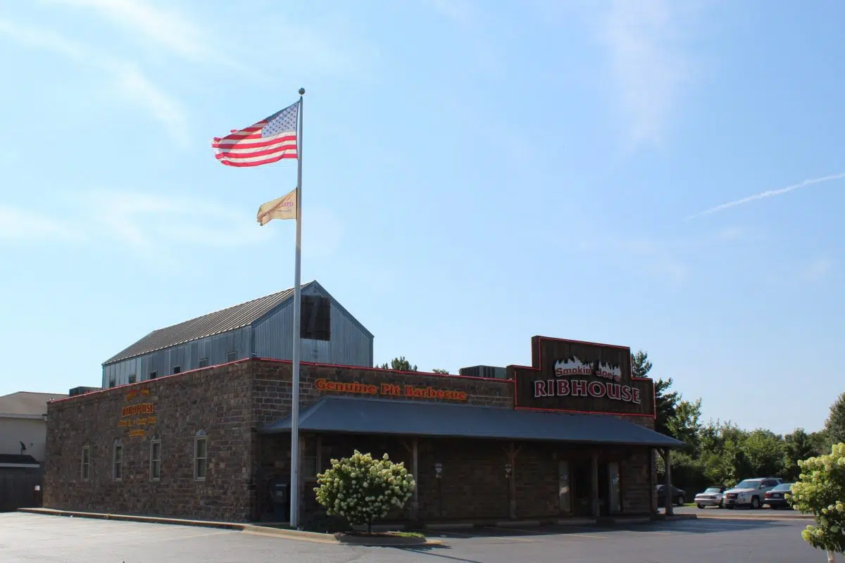 Smokin' Joes Ribhouse Bentonville