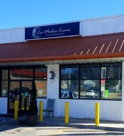 La Media Luna Johnson